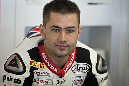 Intervento ai nervi della gamba per Leon Haslam