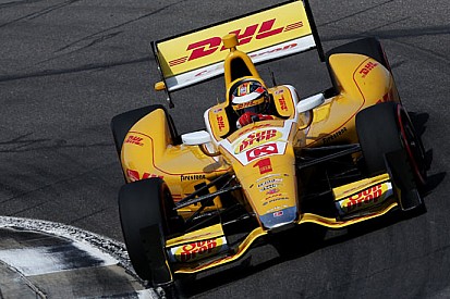 Hunter-Reay piega Power nelle qualifiche del Barber