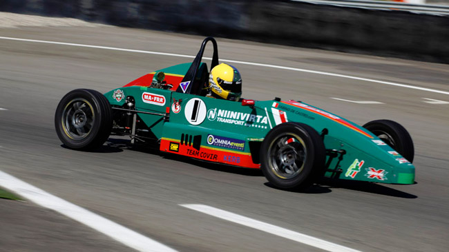 Formula Junior: De Castro riparte davanti a tutti