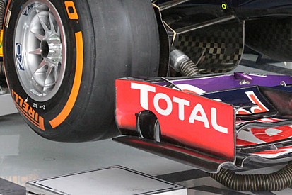La Red Bull con il portamozzo forato e l'ala nuova