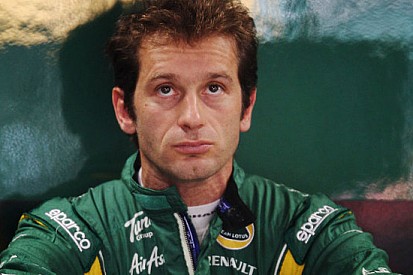 Trulli pronto a portare in tribunale Tony Fernandes