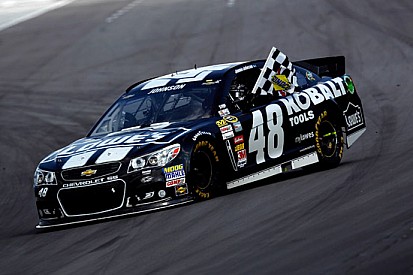 Jimmie Johnson senza avversarsi a Pocono