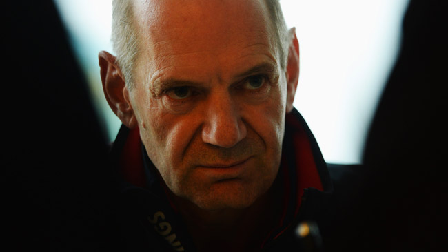 Caos gomme: Newey punta il dito sulle squadre