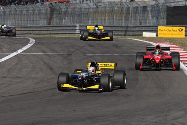 Terzo successo 2013 per Narain Karthikeyan