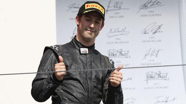 Alexander Sims al via a Spa con la Carlin