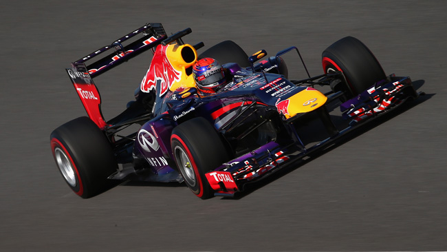 La Red Bull con il soffiaggio degli scarichi asimmetrico
