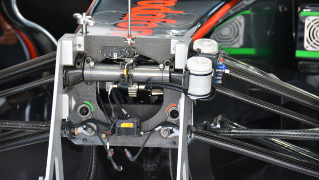 McLaren: ecco dove sono alloggiate le barre