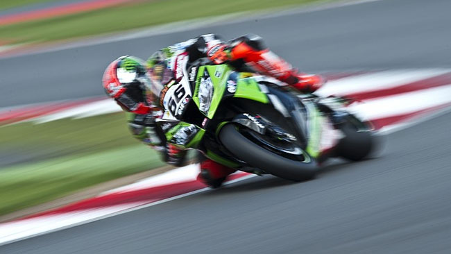 Jerez, Libere 2: Sykes cade, ma detta il ritmo