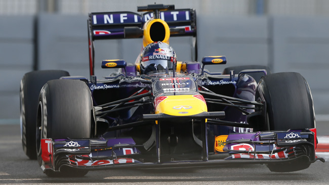 Abu Dhabi, Libere 3: Vettel davanti, male Alonso