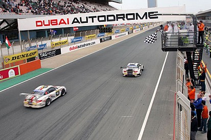 24 Ore di Dubai: a sorpresa vince la Stadler Motorsport