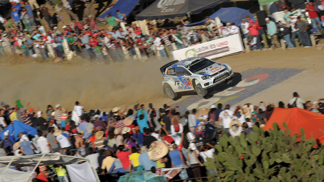 Messico: Ogier torna in testa al Mondiale con la Vw