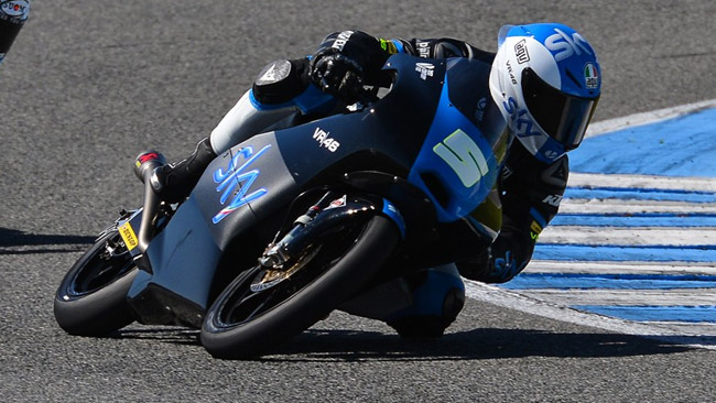 Jerez, Day 1: Romano Fenati guida l'armata KTM