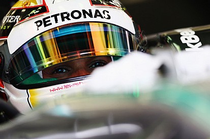 Bahrein, Libere 1: c'è Alonso dietro alle Mercedes