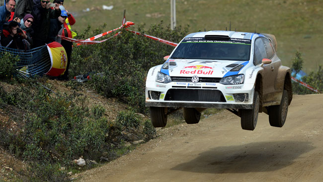 Portogallo, PS5: Latvala capotta e si ritira!