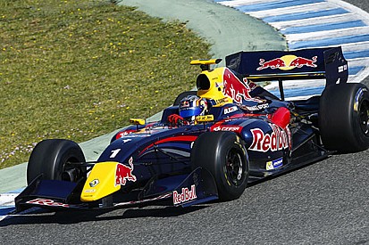Carlos Sainz Jr domina la prima gara ad Aragon