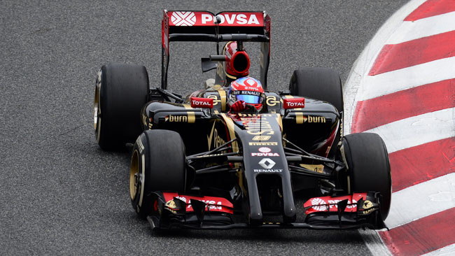 Grosjean regala i primi punti del 2014 alla Lotus