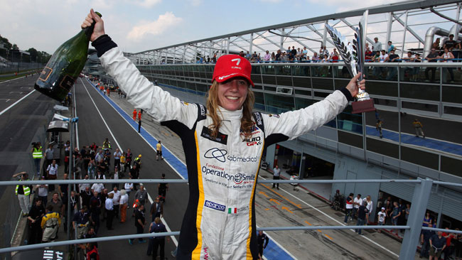 Michela Cerruti prima donna sul podio in Auto Gp
