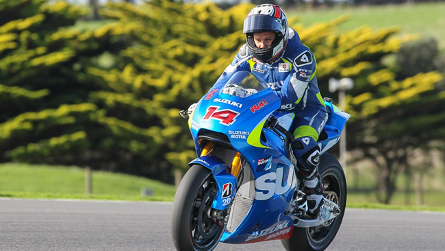 La Suzuki fa progressi nonostante il freddo e le cadute
