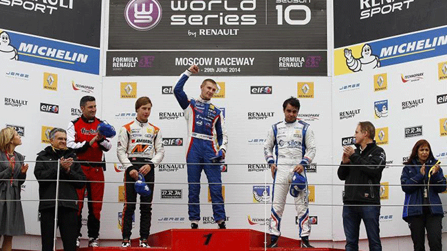Sirotkin profeta in patria: vince Gara 1!