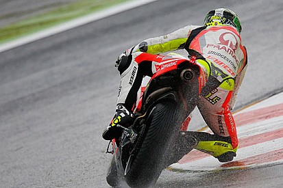 Lo scarso grip di oggi preoccupa Andrea Iannone