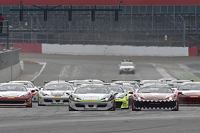 Martin, Smeeth e Bianchi vincono Gara 2