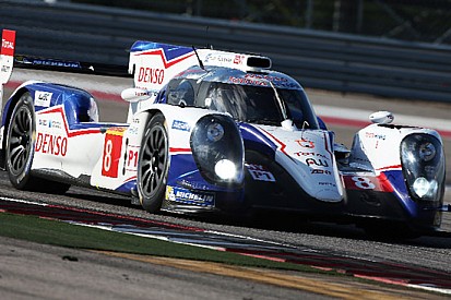 La Toyota va avanti con due vetture a Le Mans