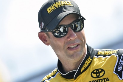 Matt Kenseth loses Joe Gibbs Racing drive for 2018 NASCAR season