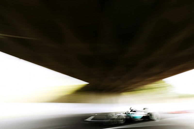 Japanese GP: Nico Rosberg leads Mercedes one-two in dry practice