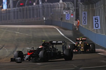 Pastor Maldonado rejects Jenson Button's Singapore GP criticism