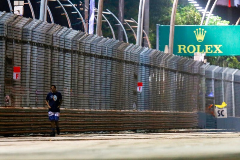 Singapore GP: Track invader was 'crazy' says Sebastian Vettel