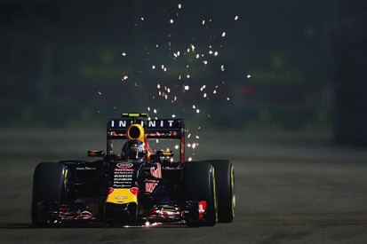 Singapore GP: Daniil Kvyat leads Kimi Raikkonen in F1 practice