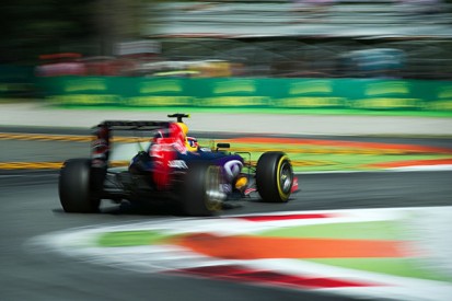 Red Bull's 2016 F1 participation in jeopardy amid engine wrangle