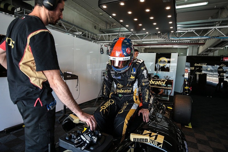 Fittipaldi leads Lotus 1-2 in qualifying for second race at Aragon