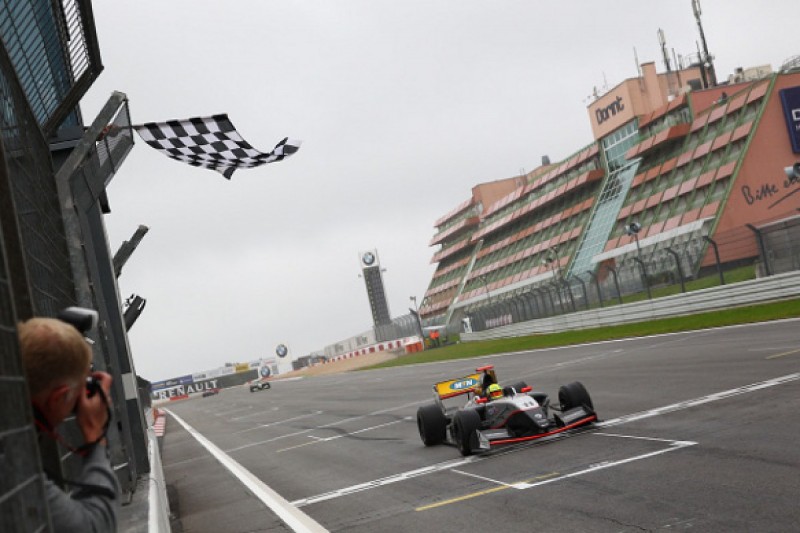 Nurburgring FR3.5: Tio Ellinas wins second race in mixed conditions