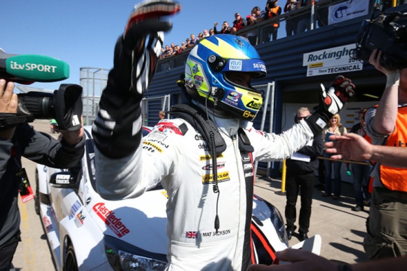 Rockingham BTCC: Mat Jackson wins for Motorbase Ford with puncture