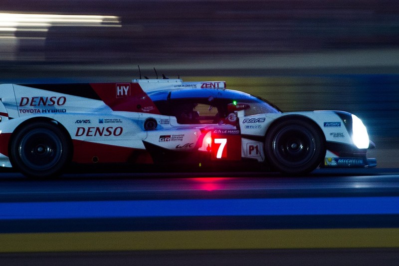 Mike Conway extends #7 Toyota's lead in hour 9 at Le Mans