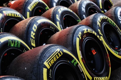Pirelli told not to change its F1 tyre approach by Bernie Ecclestone