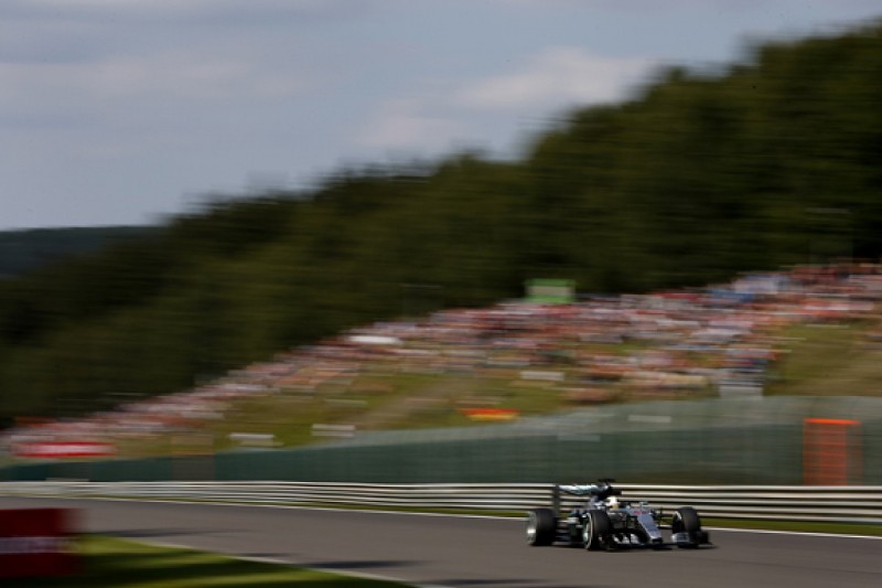 Less attacking one-lap approach working for Mercedes F1's Hamilton
