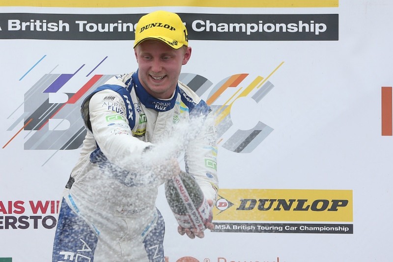 BTCC Croft: Ash Sutton edges Colin Turkington by 0.6s in race one
