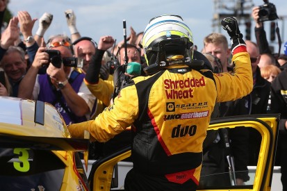BTCC Croft: Mat Jackson fends off Ash Sutton for race three win