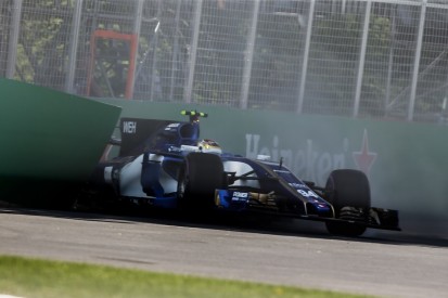 Pascal Wehrlein gets new gearbox and old rear wing after crash