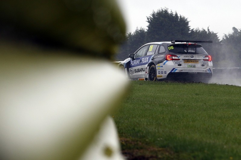 Croft BTCC: Sutton handed pole position after qualifying abandoned