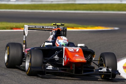 Spa GP3: Luca Ghiotto leads Antonio Fuoco in practice