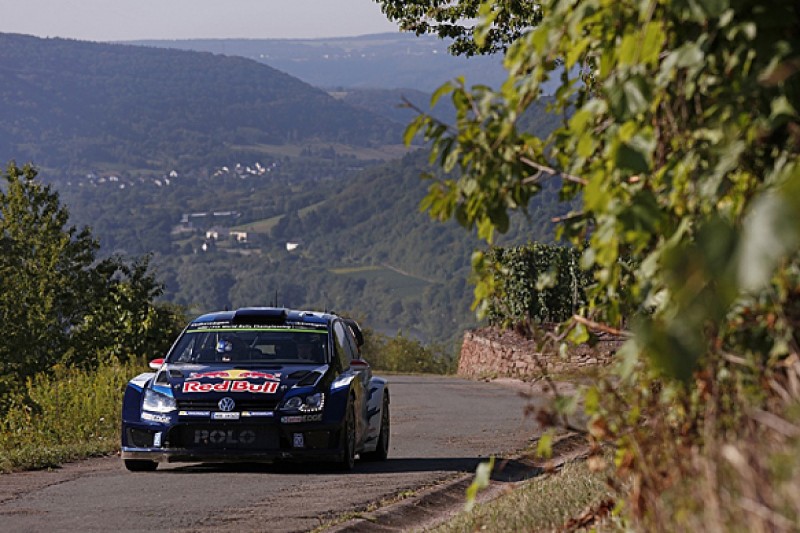 WRC Rally Germany: Jari-Matti Latvala leads Sebastien Ogier by 0.1s
