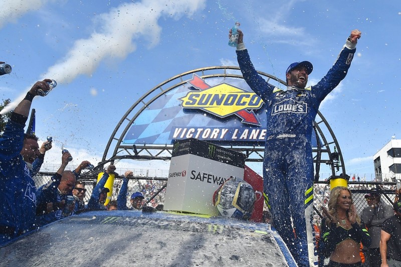 Dover NASCAR: Jimmie Johnson goes from last to win amid mayhem