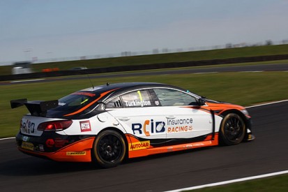 BTCC Snetterton: Colin Turkington leads BMR top three in qualifying