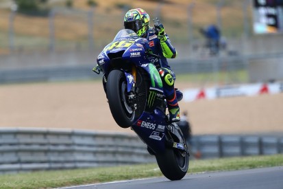 Valentino Rossi declared fit to race in MotoGP Mugello round
