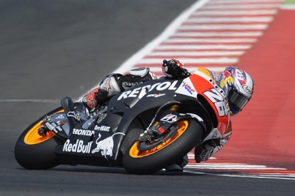 Honda racers Marquez and Pedrosa test 2016 MotoGP prototype