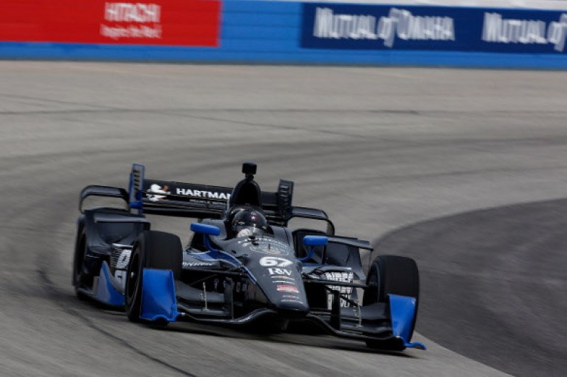 Milwaukee IndyCar: Josef Newgarden stays on top in second practice