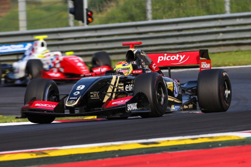 Red Bull Ring FR3.5: Matthieu Vaxiviere takes race two victory